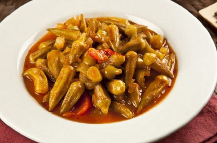 Okra with olive oil for children 9 months and beyond